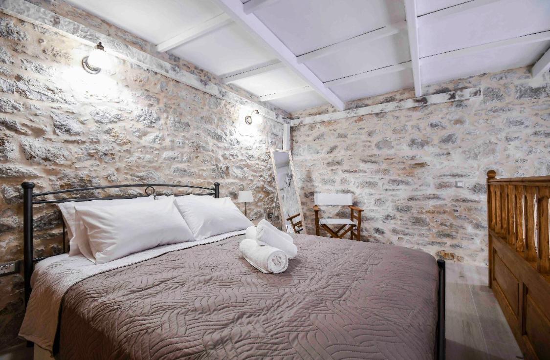 Stone Living Symi Central Apartments Exteriör bild